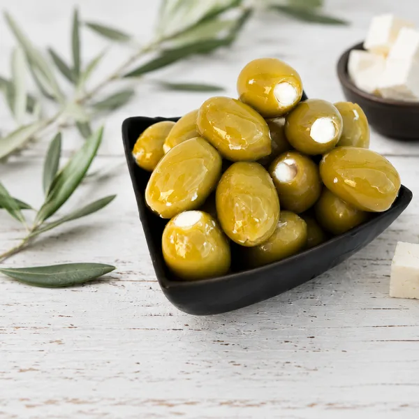 Oliwki zielone z serem feta